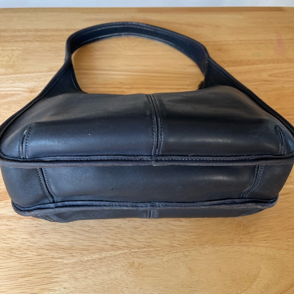 Coach Vintage Ergo Pocket Zip Bag Glovetanned Leather 9033 Black - Picture 6 of 12